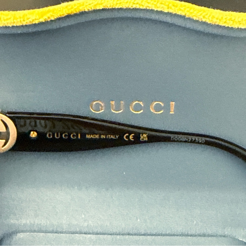 Gucci Black Sunglasses with Gold Double G Accent - Picture 4 of 6